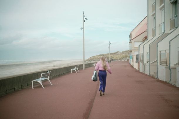 still / picture for Petite Reine