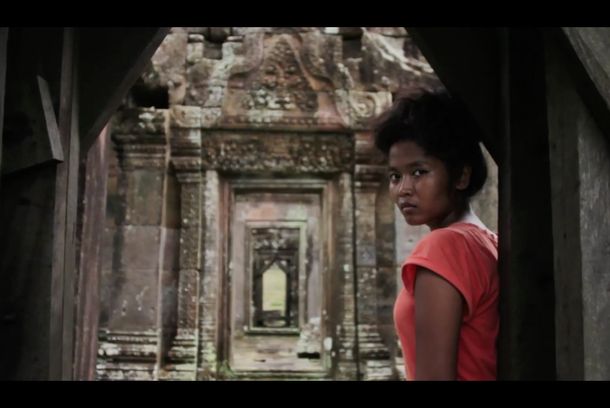 still / picture for ฟ้าต่ำแผ่นดินสูง (Fahtum Pandinsoong)