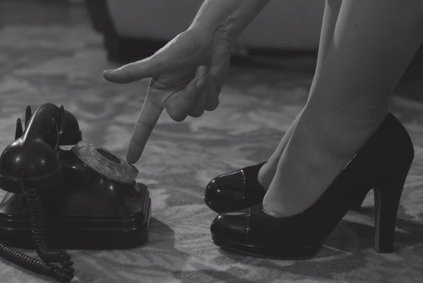 still / picture for El Bello Indiferente